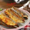 黄姜粉炸甘榜鱼 Deep-Fried Ikan Kembung with Turmeric Powder
