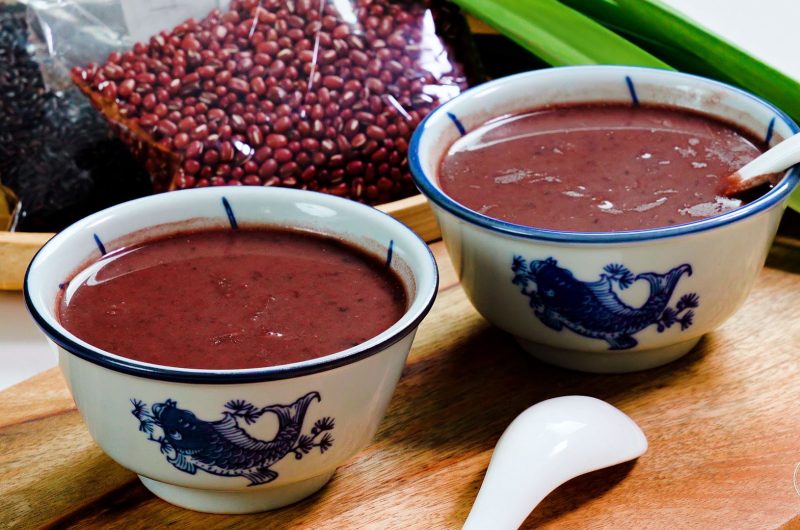 Red Bean & Black Glutinous Rice Dessert 椰香黑糯米红豆糖水